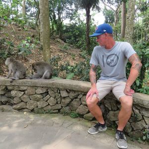 Meet your Posher, Connor